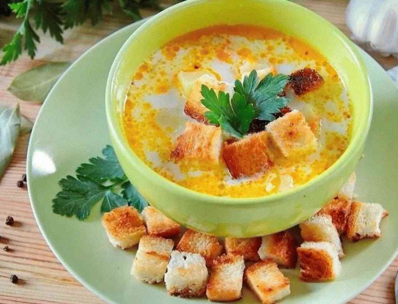 Куриный сырный суп с плавленым сыром